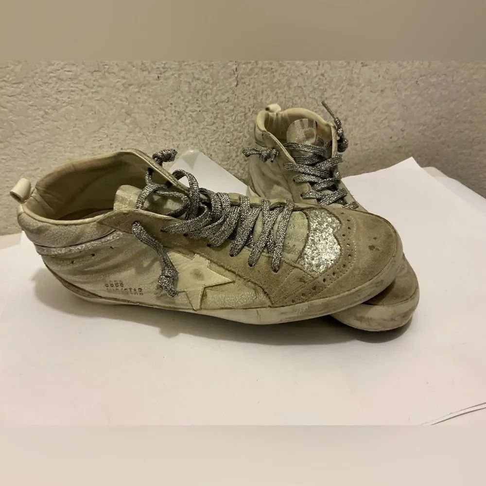 Golden Goose Beige and Silver Mid-Star Sneakers